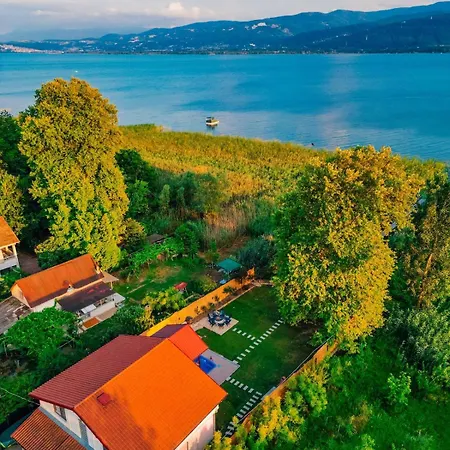 Sepetci Lakehouse Heated Pool *
