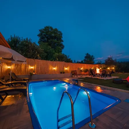 Sepetci Lakehouse Heated Pool Villa *